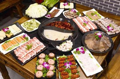 重慶崽兒火鍋加盟投資解析 2021年?duì)F鍋?lái)?xiàng)目投資不高，開(kāi)店更輕松