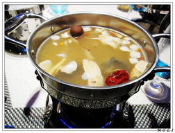 港鼎匯時(shí)尚火鍋 一鍋煮盡人間煙火，品味燜鍋新時(shí)尚